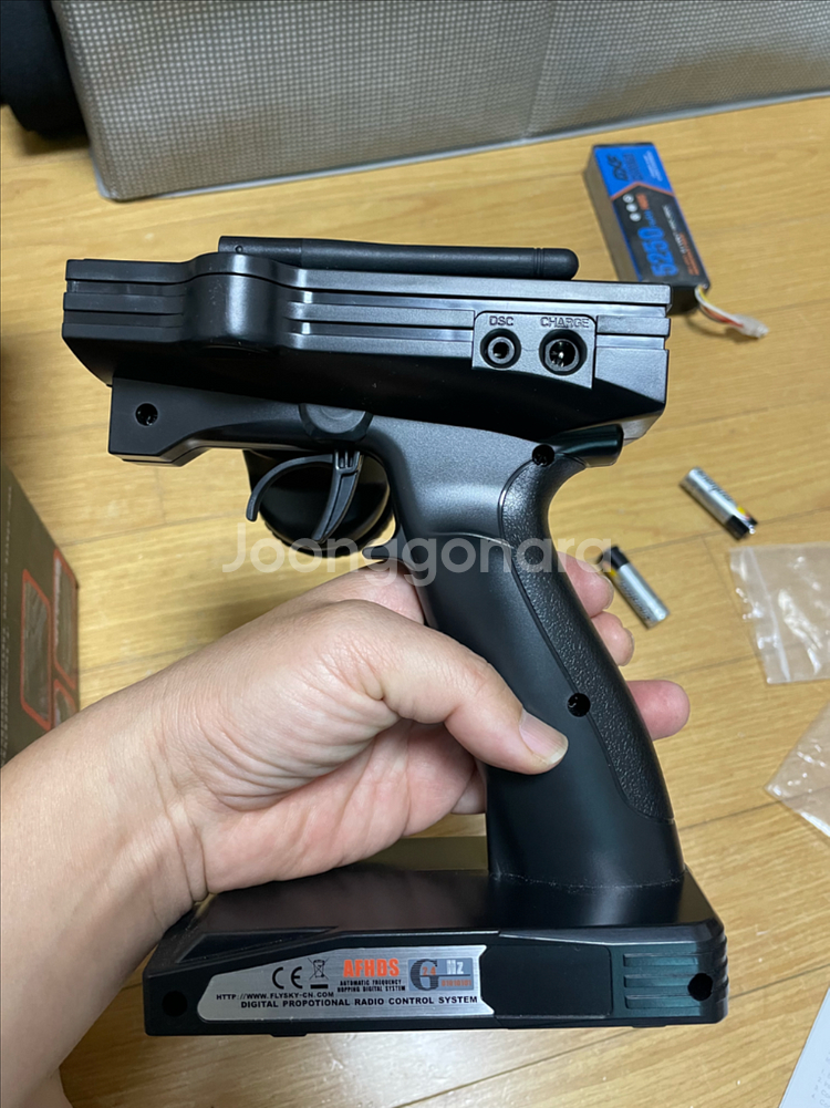 GT3B 송신기 및 수신기2개 팝니다--3