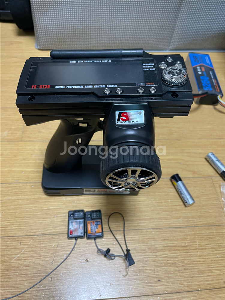 GT3B 송신기 및 수신기2개 팝니다--6