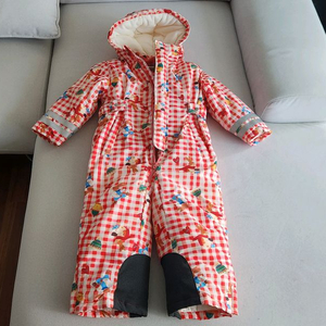 밀리밤 올인원 패딩 우주복