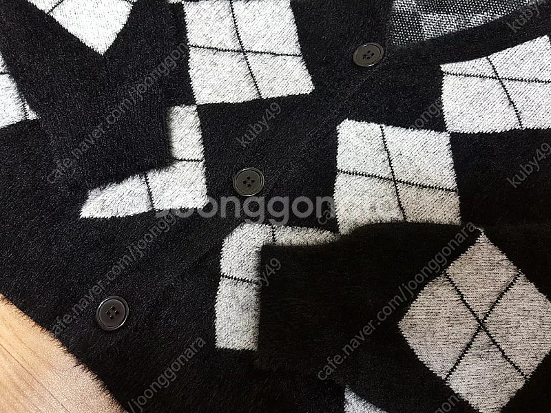 미착용)아가일 여성 숏 니트 가디건 55-55반--2