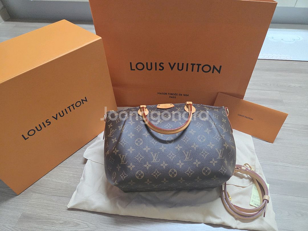 루이비통 튀렌느 pm--1