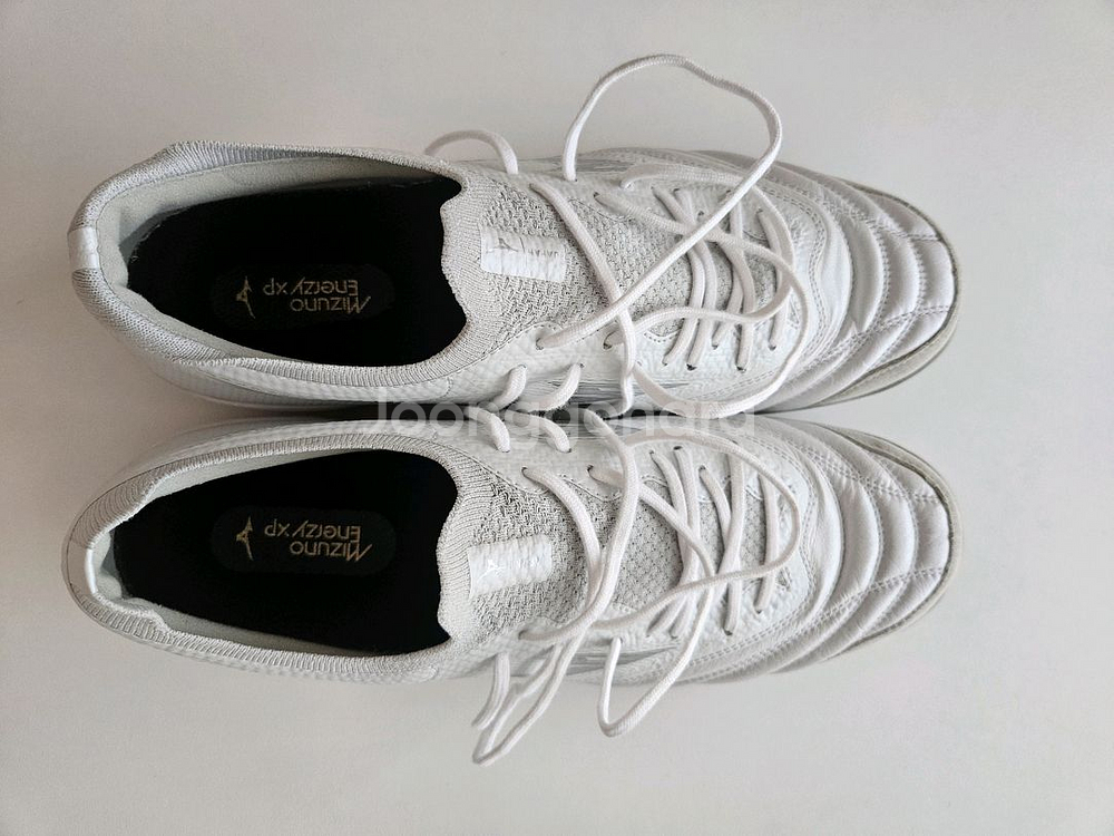 미즈노 에어리프트 운동화 275mm(풋살화/축구화)--1