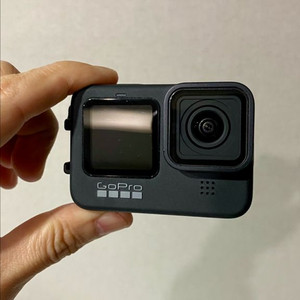 고프로 히어로9 블랙 풀세트 팝니다 (128GB 포함/바로 촬영 가능) 이미지