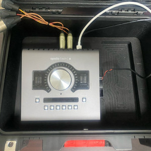 아폴로 트윈 하드케이스 팝니다 UAD apollo twin x mk1 mk2 usb 이미지