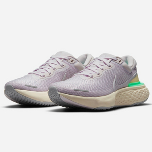 [235] 나이키 우먼 인빈서블런 플라이니트 바이올렛 러닝화