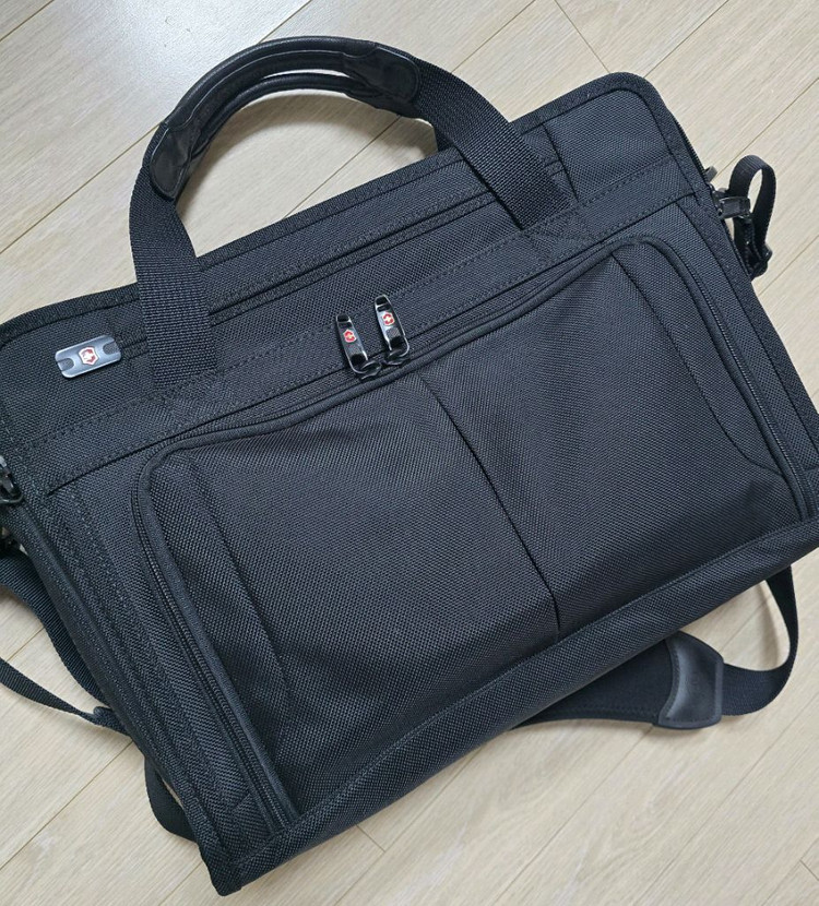 빅토리녹스 2way 비즈니스 가방--0