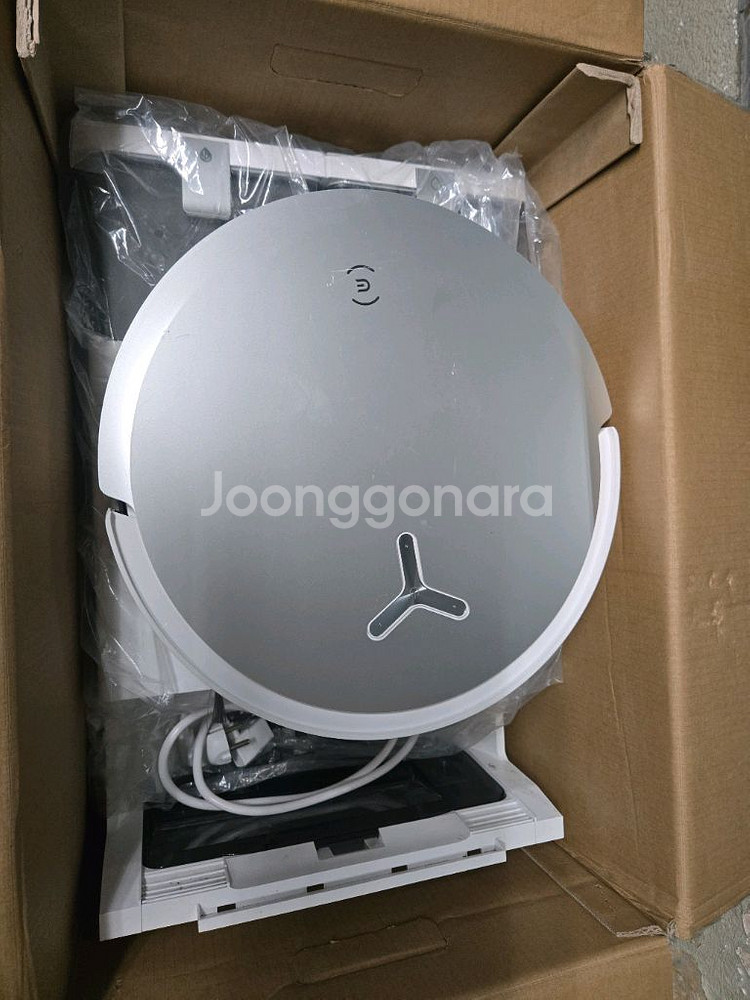 에코백스 디봇 X8 프로 옴니 로봇청소기--4