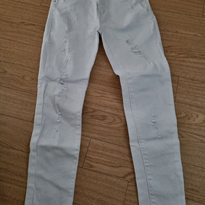화이트 디스트로이드 면바지 이미지