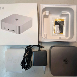 Beelink SER8 8745HS 미니PC