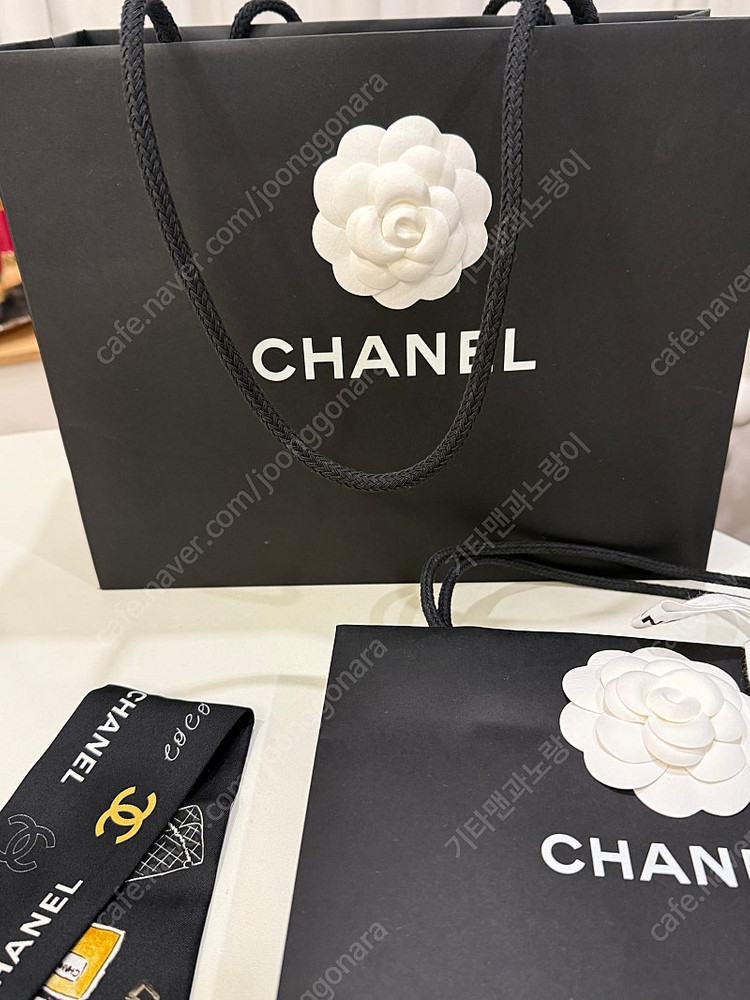 샤넬 트윌리 시그니처 스카프 새상품--3