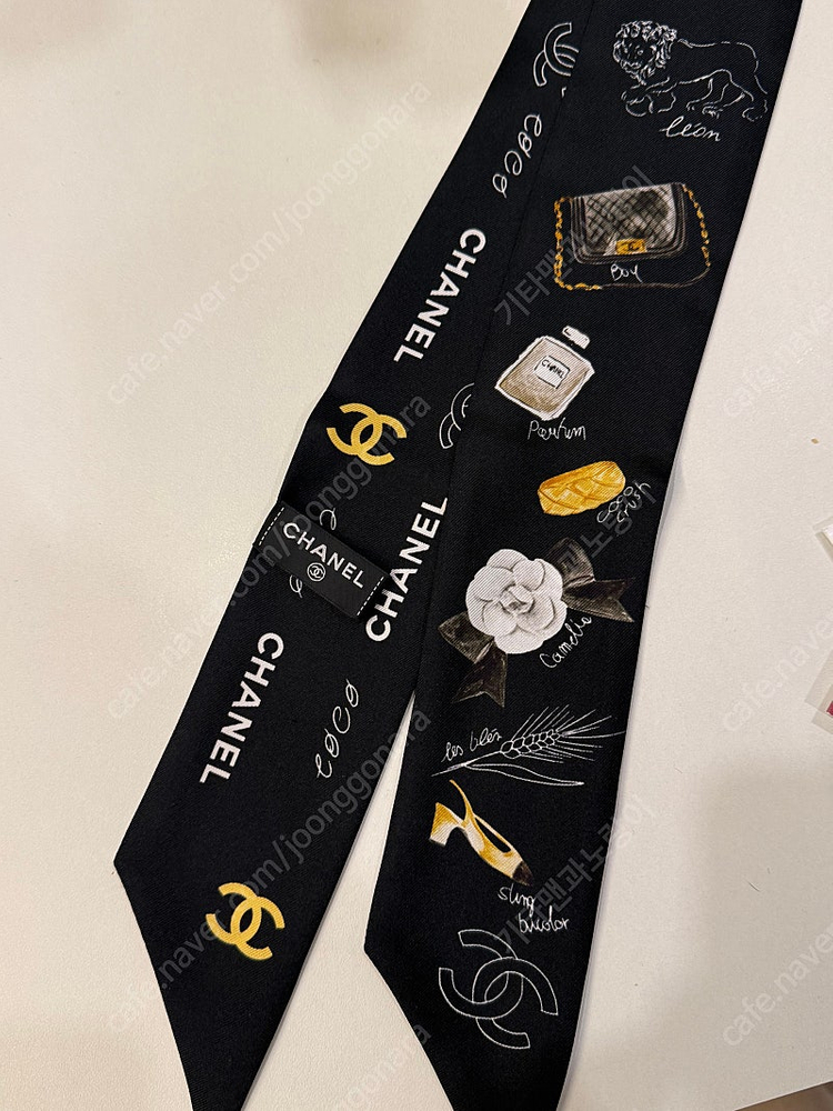 샤넬 트윌리 시그니처 스카프 새상품--6