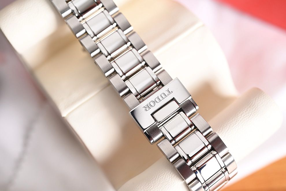 튜더 스타일 12310 34mm 시계 이미지