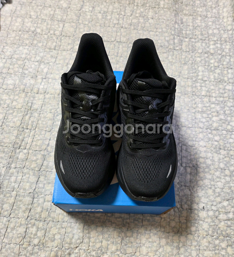 3일 특가)) 호카 본디9 레귤러 운동화 275 새상품 택포--1