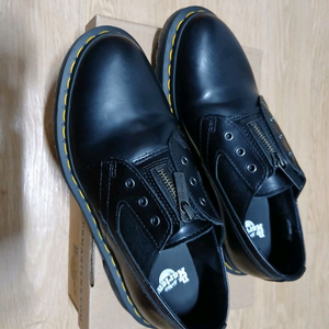 닥터마틴 1461 가셋 230 거의새제품