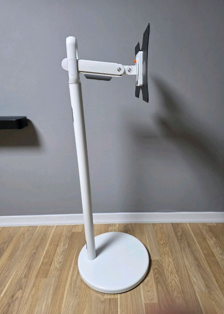 삼텐바이미 TV 거치대와 베사 확장판 브라켓--1