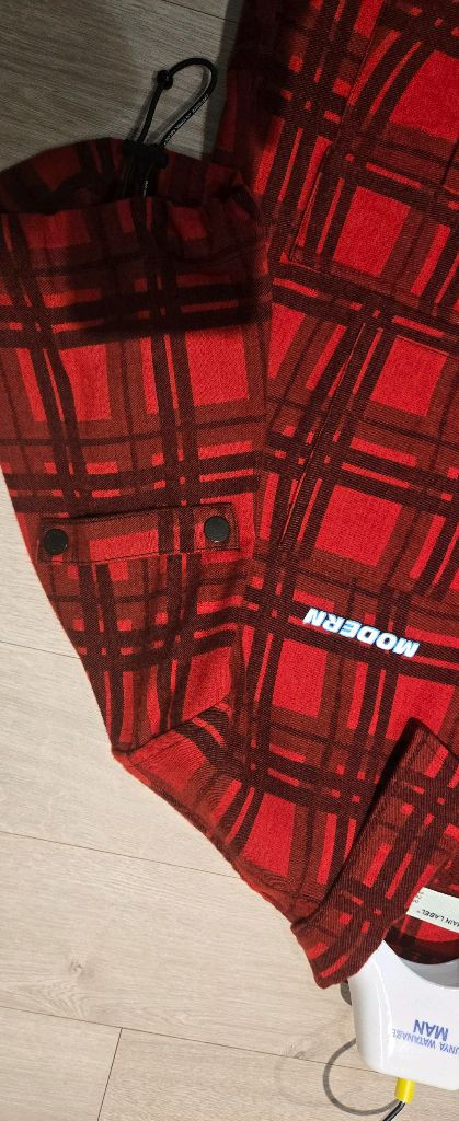 오프화이트 플란넬 셔츠 M--7