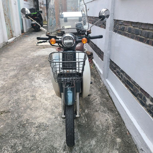 18년식 슈퍼커브 110 묻따 70만원 팝니다