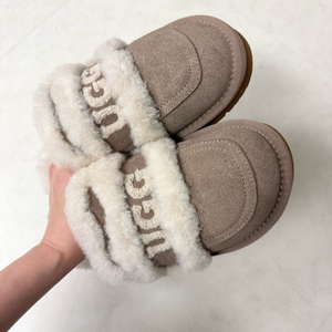ugg어그 양털 슬리퍼 235-240