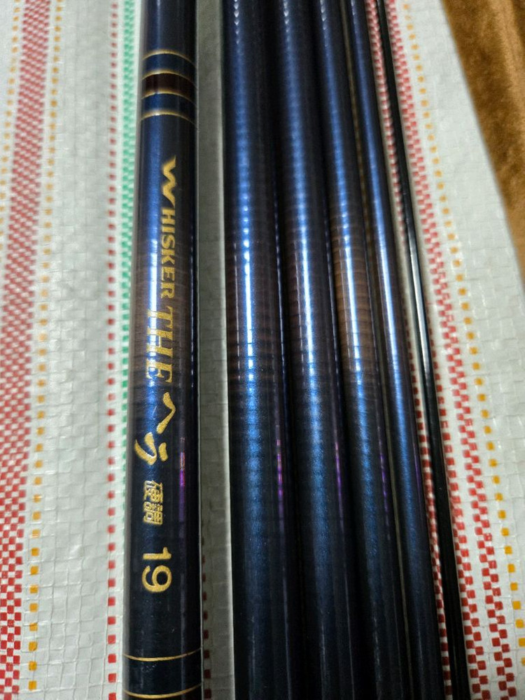 다이와 위스커헤라 19척 중층 낚시대 이미지