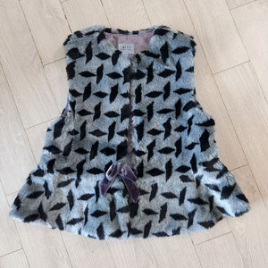 여아 BEEN 퍼조끼 145사이즈