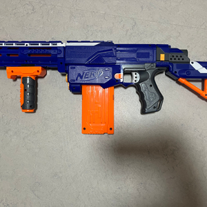 너프건 엘리트 리텔리에이터 팝니다.