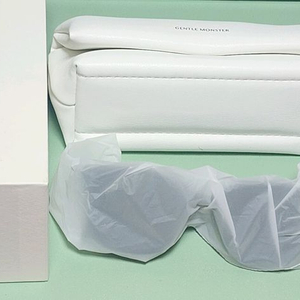 젠틀몬스터 PINO-01 판매합니다