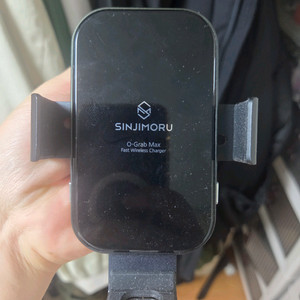 신지모루 오그랩 맥스 FOD센서 차량용 무선충전 핸드폰 거치대