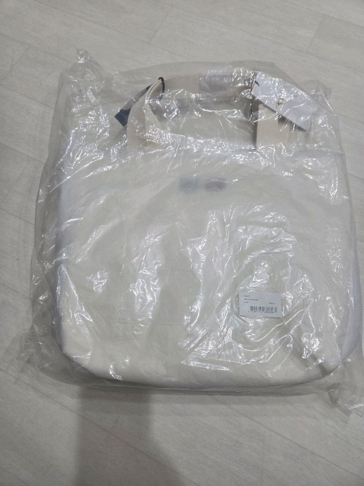 메종키츠네 에코백 에크루 새상품 이미지