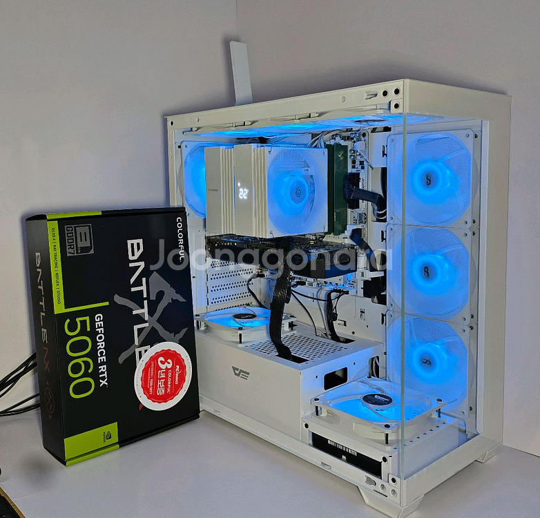 새제품 RTX5060 토마호크 AMD9600X 방송용 게이밍컴퓨터 본체--0