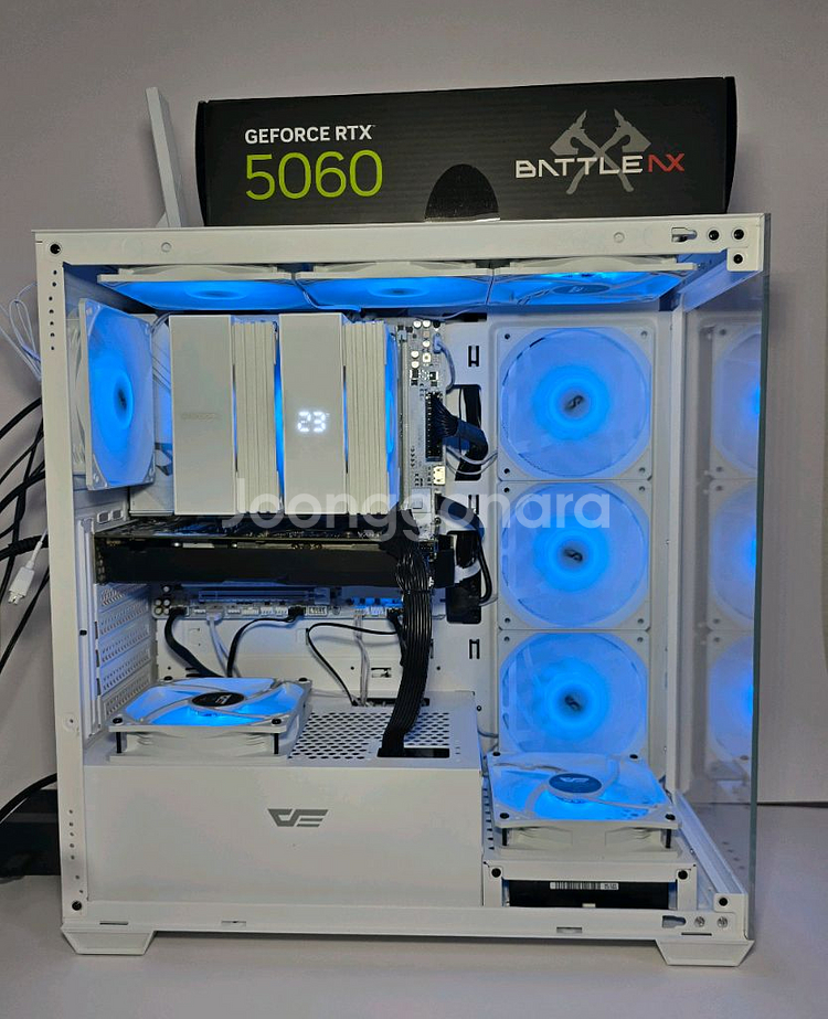 새제품 RTX5060 토마호크 AMD9600X 방송용 게이밍컴퓨터 본체--4