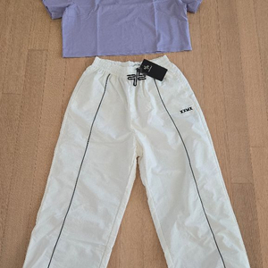 젝시믹스 우븐파이핑조거 s사이즈 상하의 세트 (새상품)