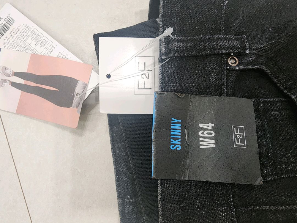 여성 기모바지겨울바지 블랙색상 따뜻한 기모 스키니진 블랙 여성 s사이즈 미착용 새상품 새것--2