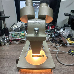 영국제 쌍안실체현미경 싸게판매합니다 이미지