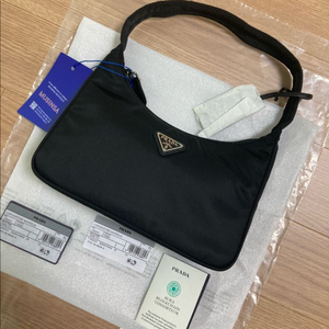 프라다 리나일론 미니백