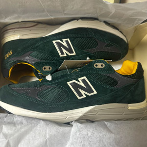 에임레온도르 뉴발란스 993 운동화