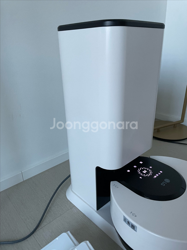 LG 코드제로 오브제컬렉션 R9 로봇청소기--3