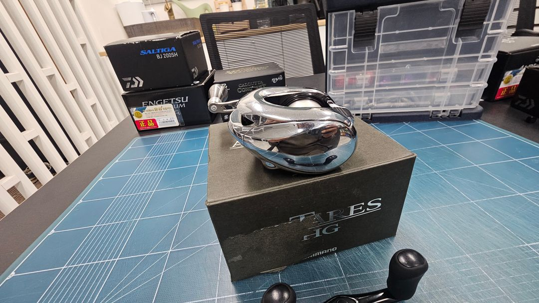 12 시마노 안타레스HG , 14 캘커타 콘퀘스트 100 판매합니다--3