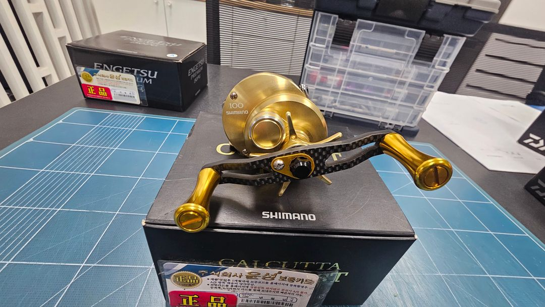 12 시마노 안타레스HG , 14 캘커타 콘퀘스트 100 판매합니다--6