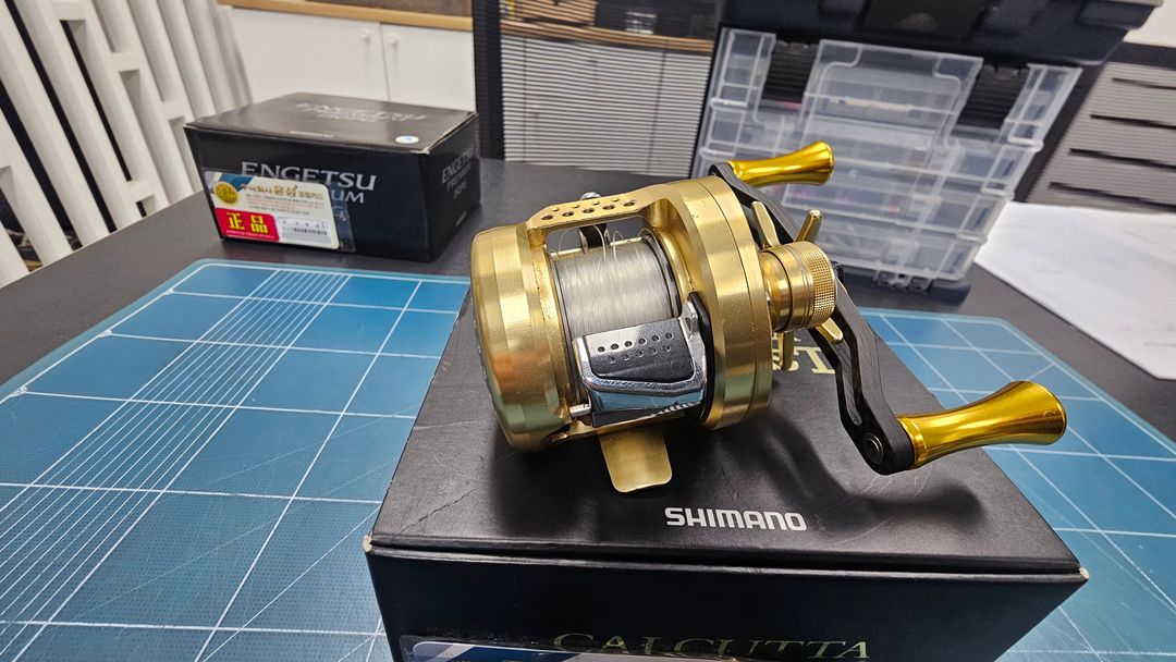 12 시마노 안타레스HG , 14 캘커타 콘퀘스트 100 판매합니다--7