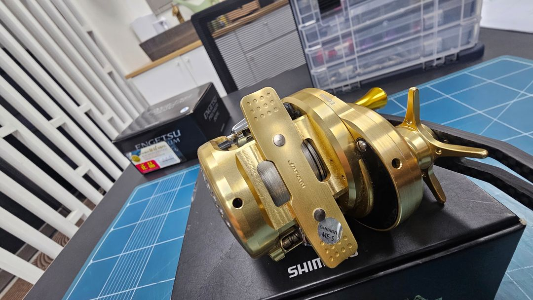 12 시마노 안타레스HG , 14 캘커타 콘퀘스트 100 판매합니다--9