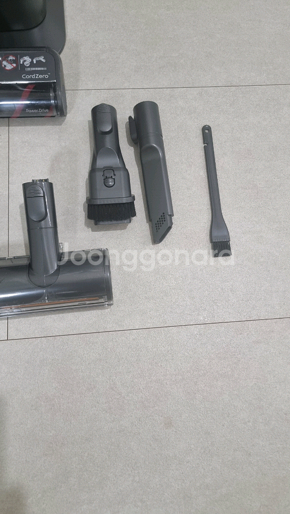 LG코드제로 무선청소기 풀세트 판매합니다 생태 좋습니다--2