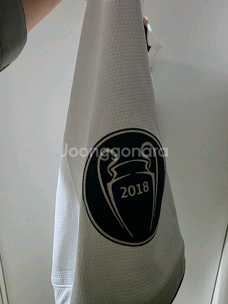 레알 마드리드 베일 유니폼--2