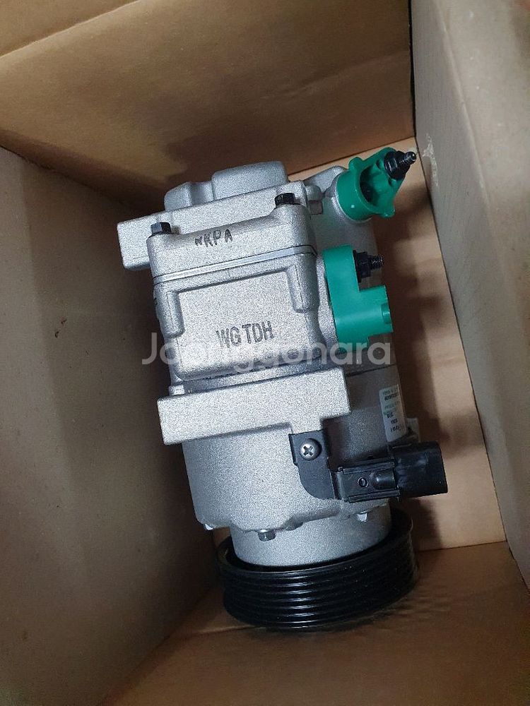 제네시스DH 신품 에어컨 컴프레셔--2