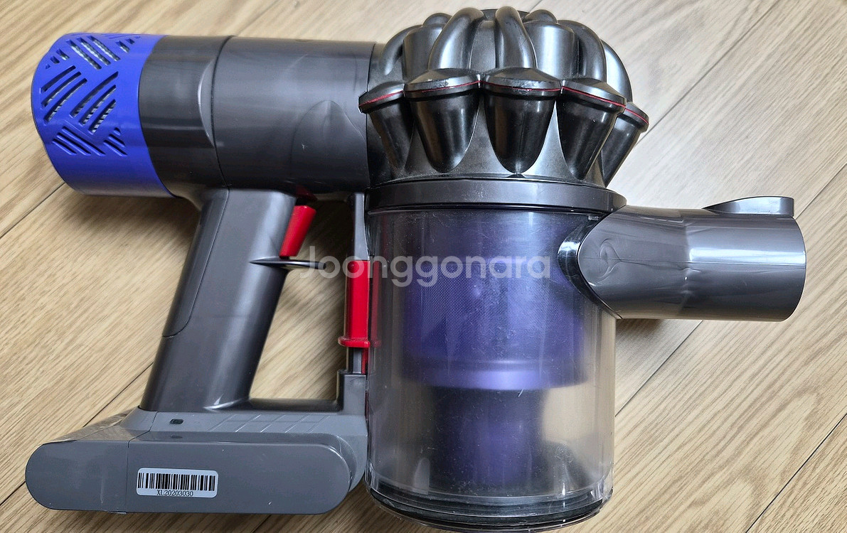 깨끗하게 세척한 다이슨 V6 무선 청소기(11분 연속동작)--4