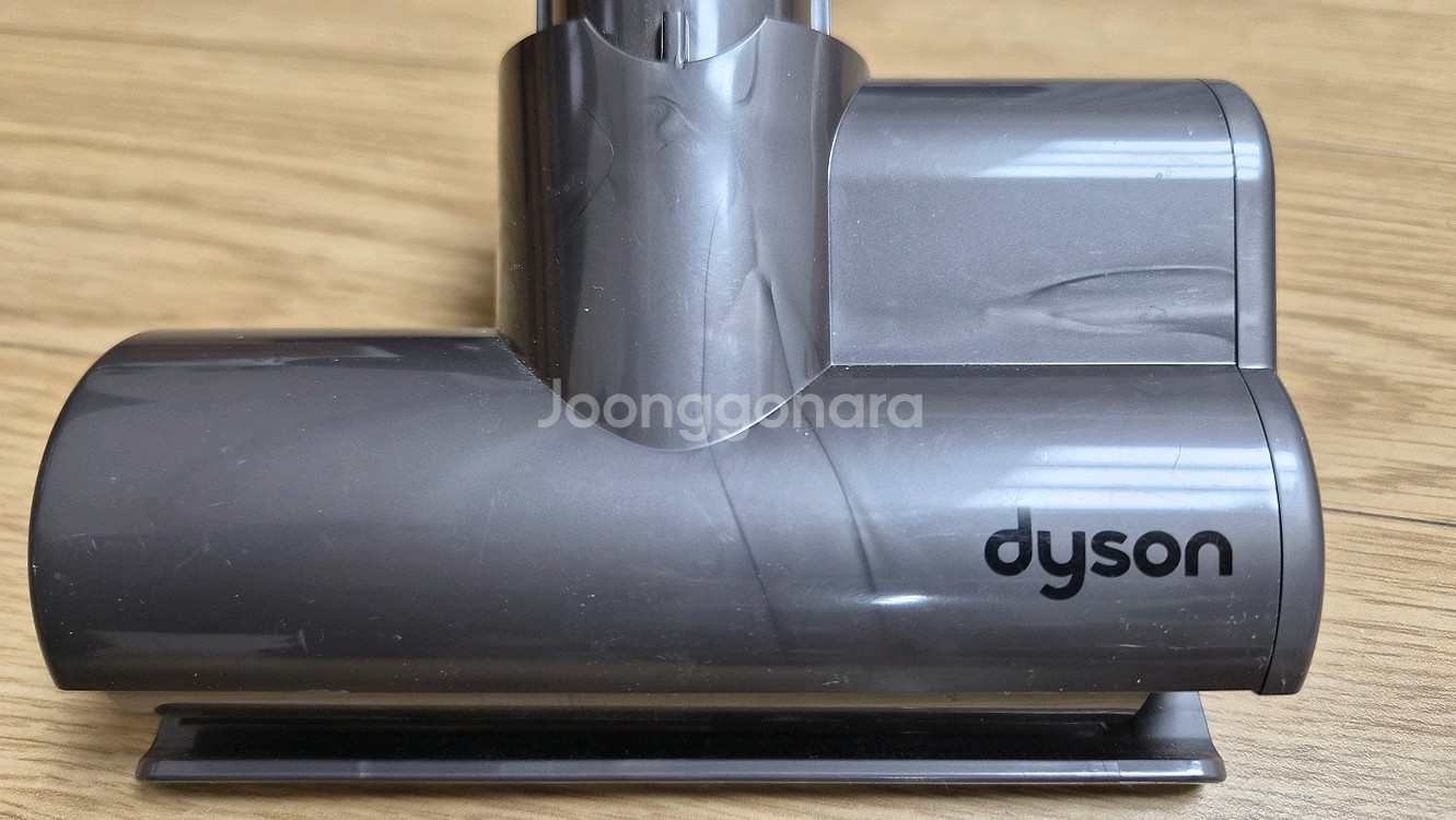 깨끗하게 세척한 다이슨 V6 무선 청소기(11분 연속동작)--5