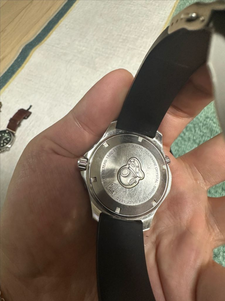 태그호이어 아쿠아레이서 300 오토 구형 이미지