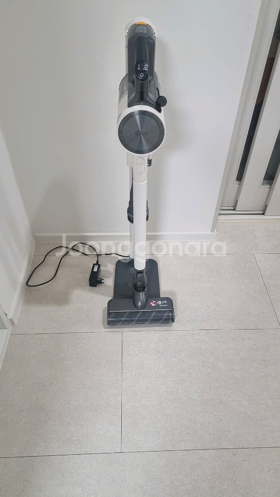 LG 오브제 무선 청소기 A급으로 판매합니다.--0