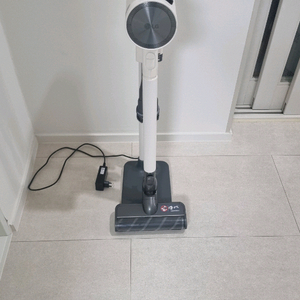 LG 오브제 무선 청소기 A급으로 판매합니다.