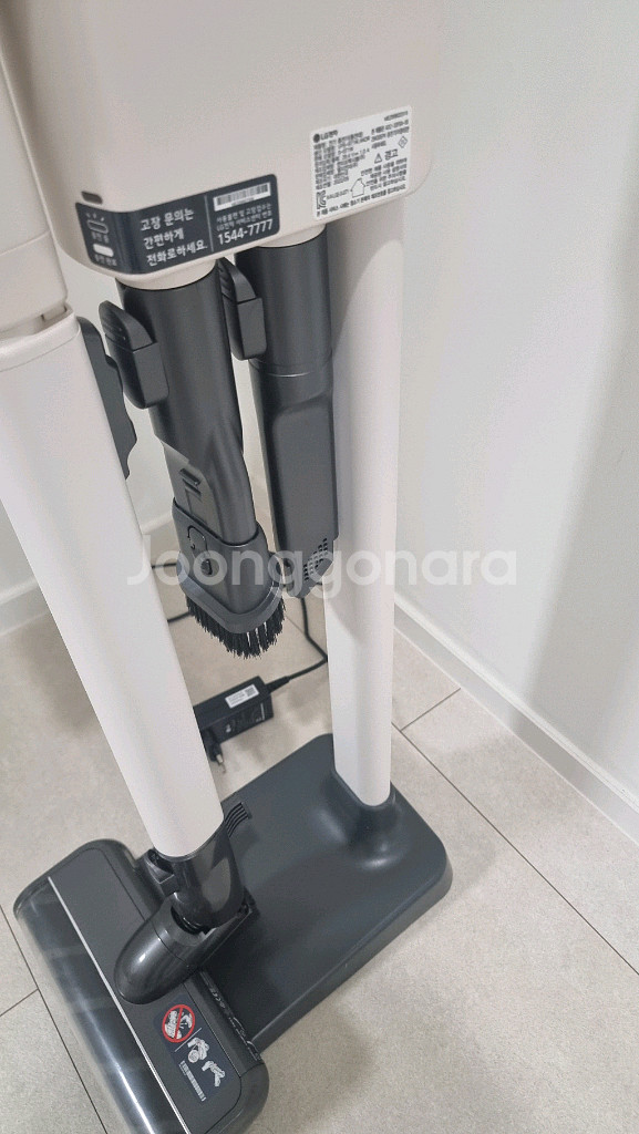 LG 오브제 무선 청소기 A급으로 판매합니다.--4