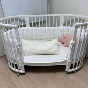 그토케 슬리피 아기침대 화이트